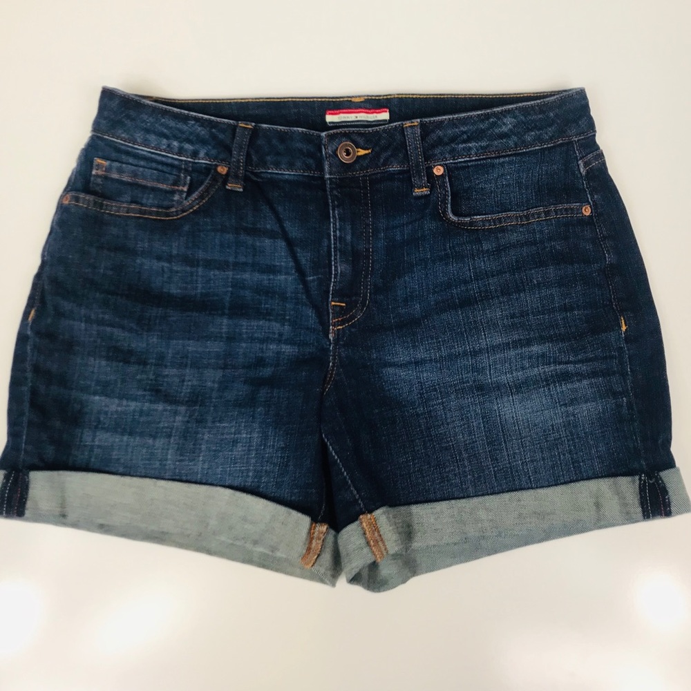 Tommy Hilfiger Mid Rise Rolled Jean Shorts Size 8